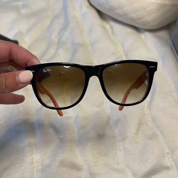 Rayban sunglasses - Picture 3 of 6